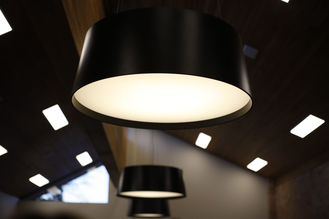Combien de spots par m2 faut il installer chez vous ?